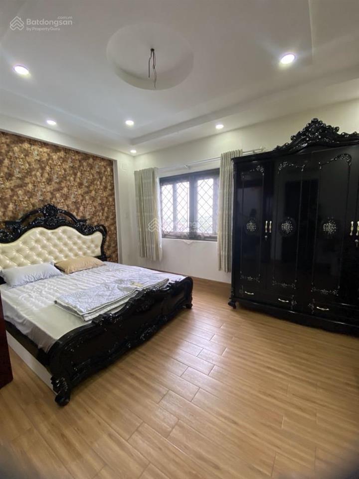 Nhà 1 đời chủ từ đầu, chủ đang ở cần bán 12tỷ3. dt 64m2 4tầng. kế bên tttm parc mall quận 8