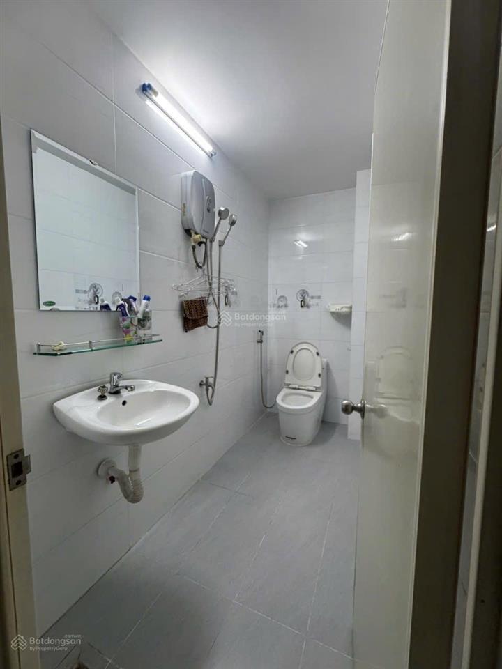 Bán nhà 1 đời chủ đường nguyễn thị mười kế bên công viên cao lỗ. xd 4 tầng
