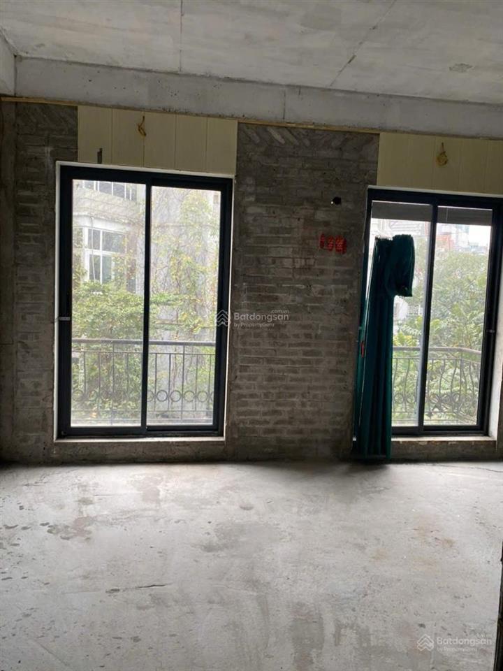 Bán nhà phùng khoang liền kề phân lô ô tô tránh 68m 18,6 tỷ
