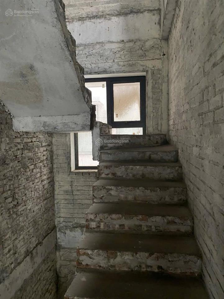 Bán nhà phùng khoang liền kề phân lô ô tô tránh 68m 18,6 tỷ