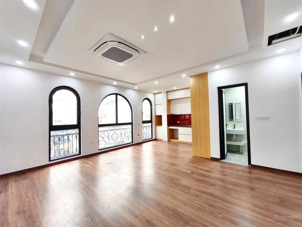 Bán tòa nhà hoàng đạo thành thanh xuân lô góc 7 tầng thang máy 24,8 tỷ