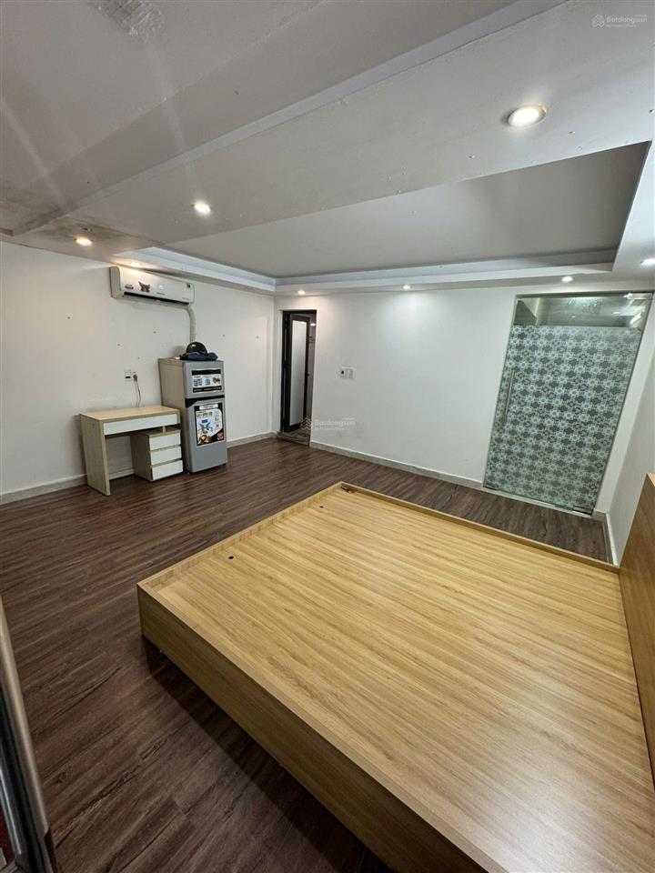Bán gấp tòa nhà kim đồng hoàng mai 6 tầng thang máy 22,5 tỷ