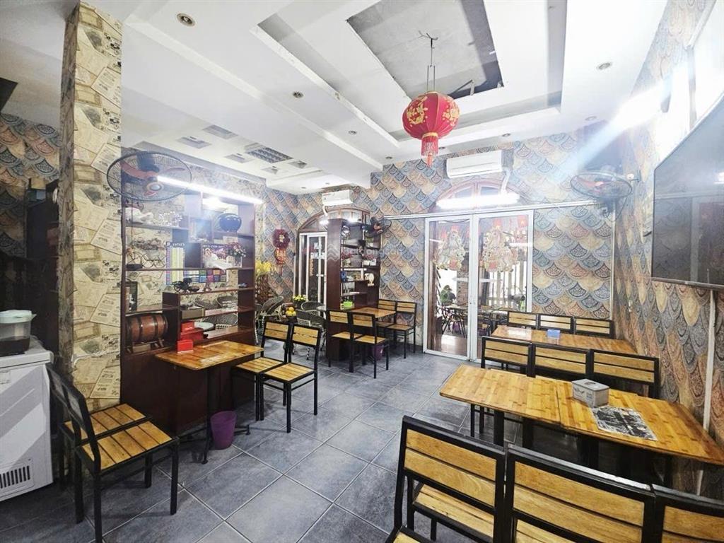 Chủ cần bán gấp mặt phố đội nhân, ba đình giảm chào 10 tỷ!
