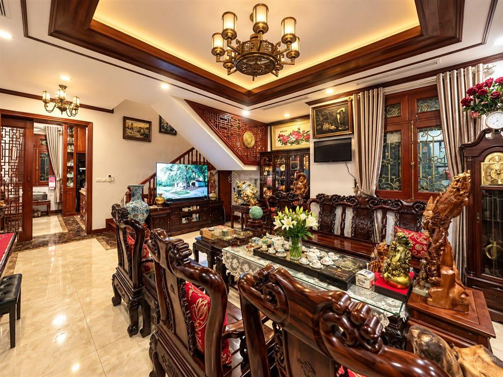 Bán biệt thự trung kính, cầu giấy 159m mặt tiền 12,5m 4 tầng thang máy 80 tỷ