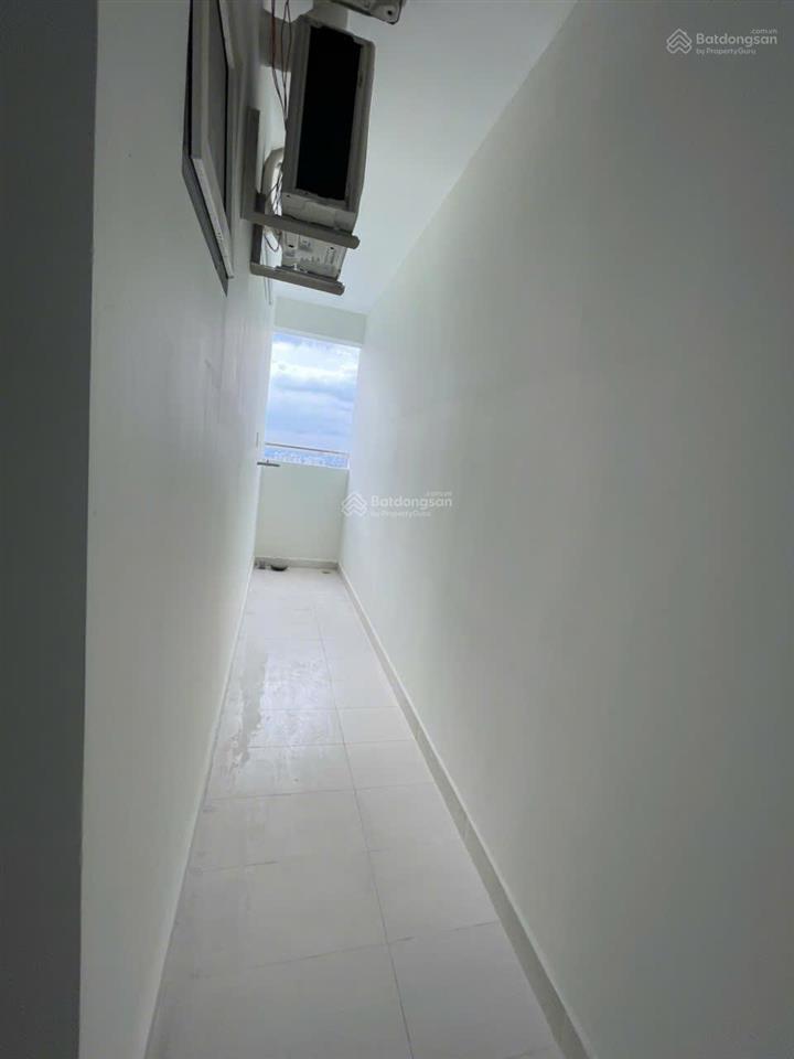 Giá siêu tốt căn 3pn 2wc nhà trống block dragon đế trung tâm thương mại aeon mall