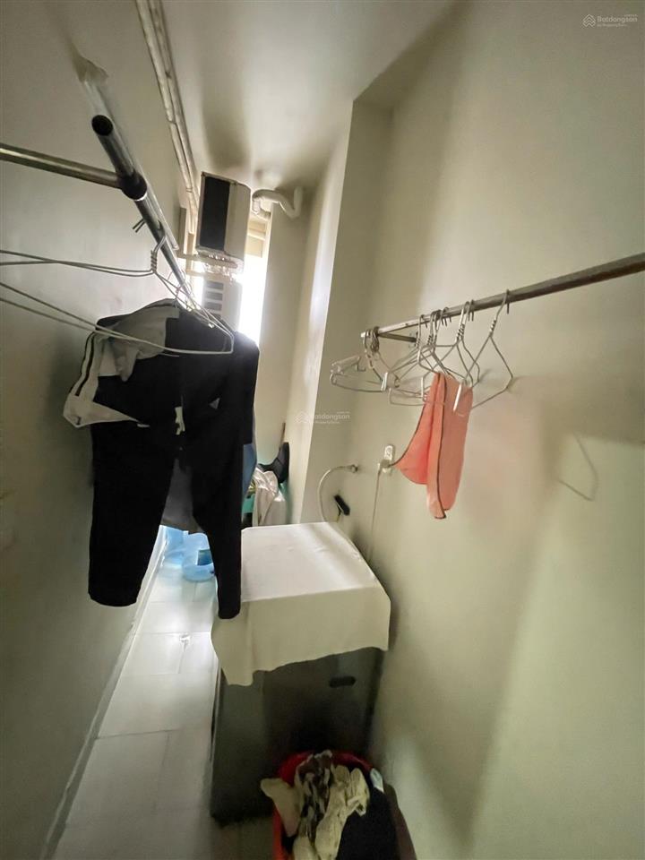 Giá tốt  căn 2pn 2wc tầng thấp block liền kế trung tâm thương mại aeon mall