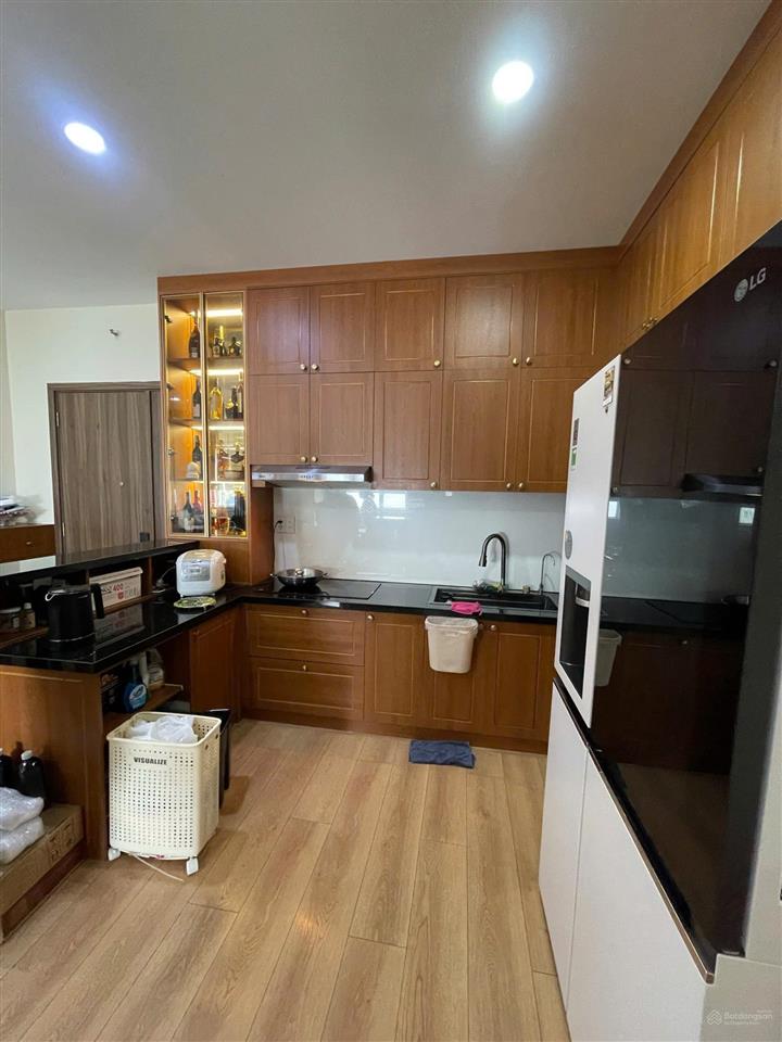 Bán căn 79m2 2pn 2wc full nội thất cấp , view pháo hoa q1 nhà thoáng mát