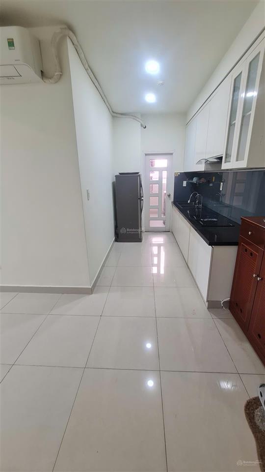 Bán căn góc 2pn 2wc nhà mới 99% , nội thất cao cấp, view siêu thoáng nhà siêu mát