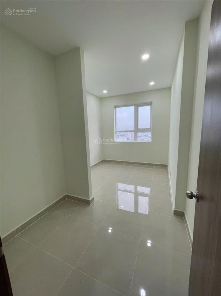 Giá tốt căn góc 3pn 2wc view nhìn thành phố , hồ bơi siêu thoáng mát block dragon cao cấp