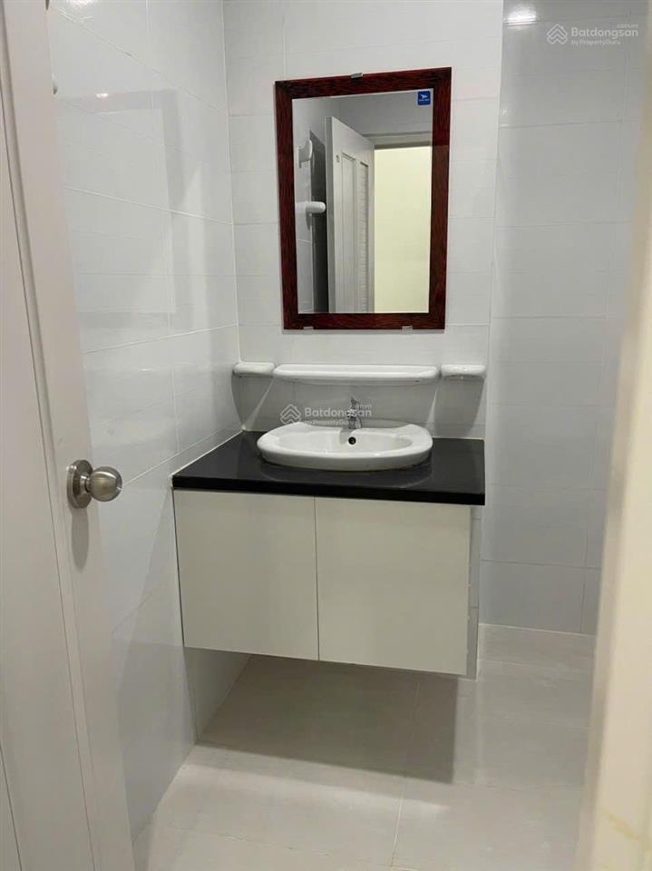 Giá tốt căn góc 3pn 2wc view nhìn thành phố , hồ bơi siêu thoáng mát block dragon cao cấp