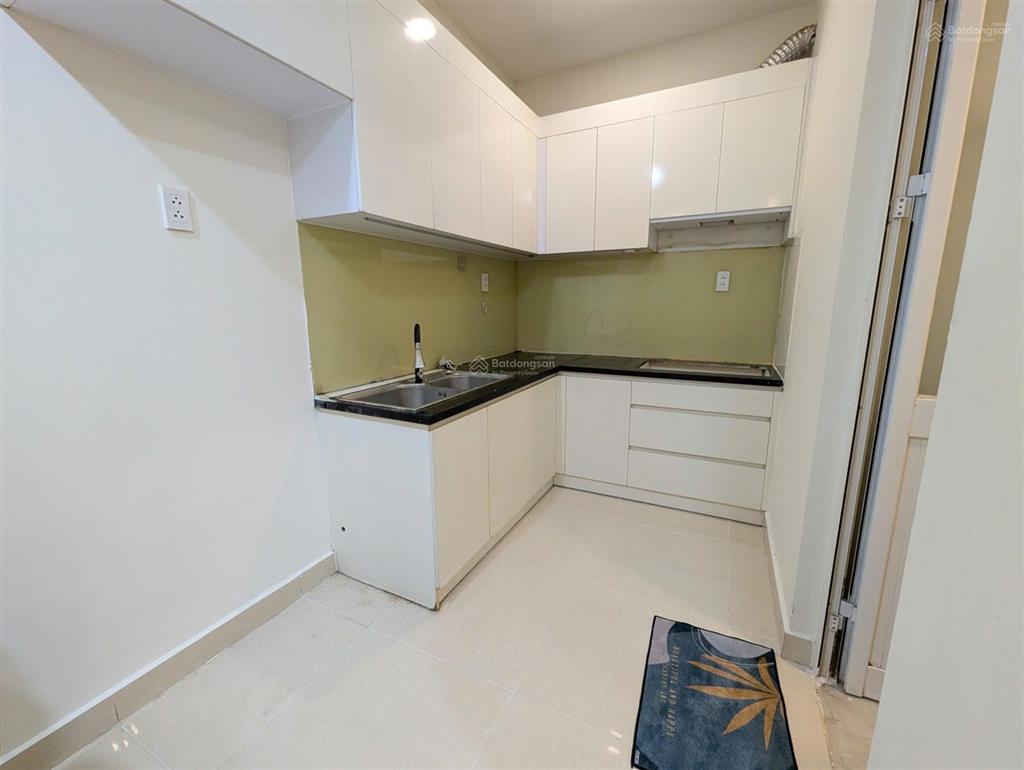 Nhà đẹp giá tốt căn 2pn 2wc có nội thất, nhà sạch sẽ tầng vừa view thông thoáng mát mẻ