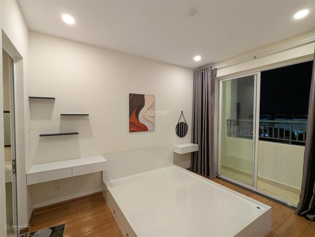 Nhà đẹp giá tốt căn 2pn 2wc có nội thất, nhà sạch sẽ tầng vừa view thông thoáng mát mẻ