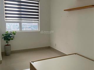 Giảm mạnh 200tr  căn 79m2 2pn 2wc view thoáng tầng trung block liền kề tttm aeon mall