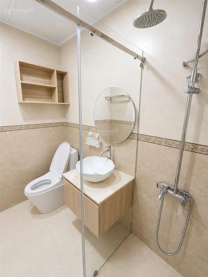 Căn 2pn 2wc 73m2 nhà đẹp full nội thất cao cấp, tầng trung view thoáng mát quanh năm
