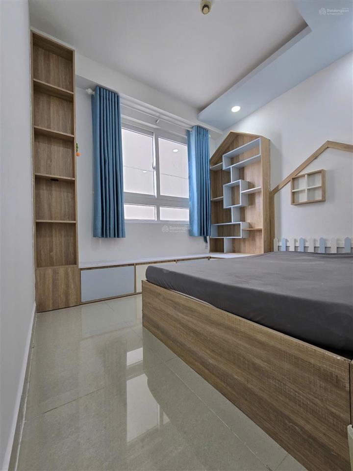 Căn 2pn 2wc 73m2 nhà đẹp full nội thất cao cấp, tầng trung view thoáng mát quanh năm