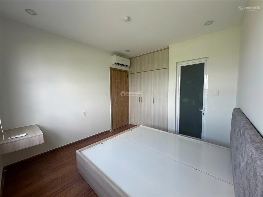 Cho thuê căn 3pn, 2wc nhà mới đẹp, nội thất đầy đủ, nhà mát mẻ quanh năm không nắng