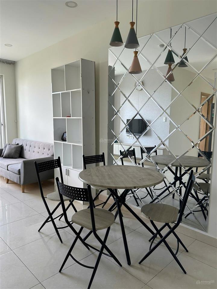 Cho thuê căn 3pn, 2wc nhà mới đẹp, nội thất đầy đủ, nhà mát mẻ quanh năm không nắng