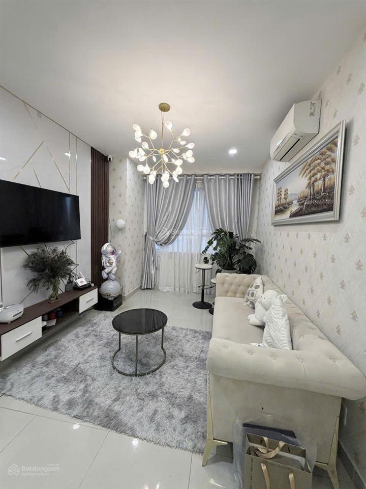Bán căn 79m2 2pn 2wc full nội thất cao cấp, tầng trung view thoáng mát quanh năm