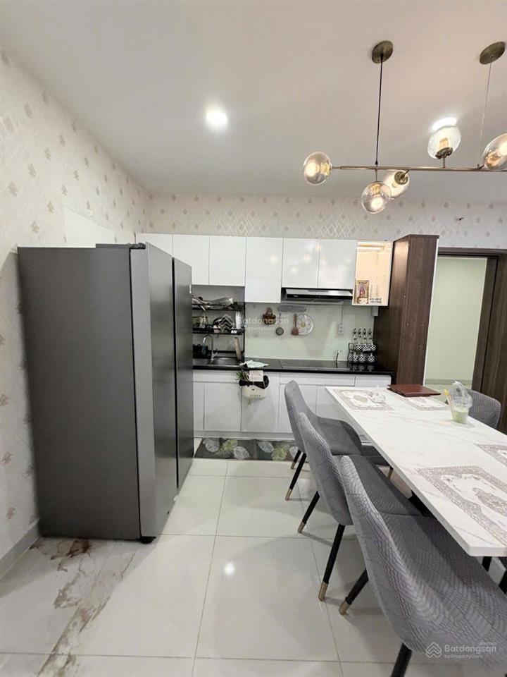 Bán căn 79m2 2pn 2wc full nội thất cao cấp, tầng trung view thoáng mát quanh năm
