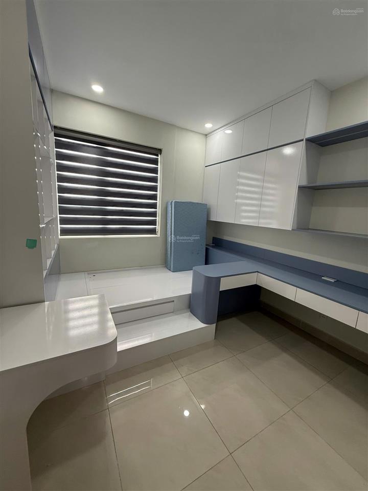 Cần bán căn 3pn 2wc siêu rộng 94m2 full nội thất, tầng trung view thoáng tòa dragon aeon mall