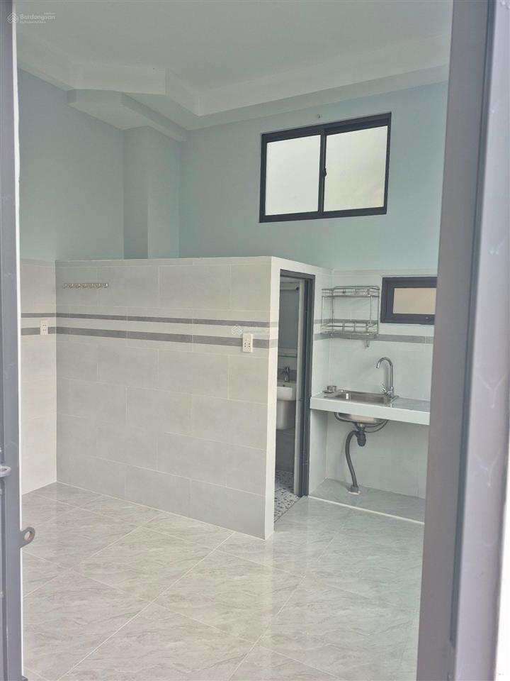Chdv ngay đh công thương  10m x 14m  5 tầng  30 phòng  90tr/tháng  hoàn công đủ  nhỉnh 16 tỷ