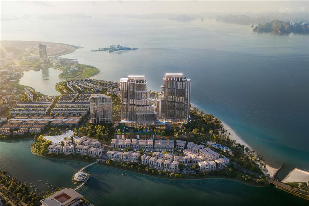 Bán gấp condotel aria bay tower, 2,3 tỷ, 30,8m2, view đẹp tại hạ long