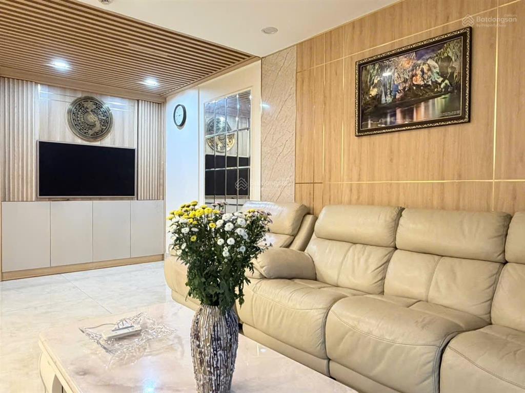 Hưng phúc 98m2 2pn nhà đẹp cho thuê giá chỉ 27 triệu/tháng