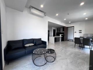 Bán căn hộ cardinal court 2pn tầng cao ô xe hầm giá chỉ 10.9 tỷ