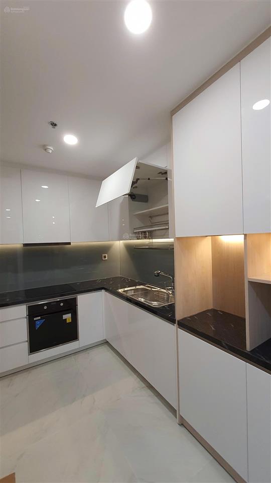 Suất nnn midtown m7 nội thất cơ bản giá 9.8 tỷ all in