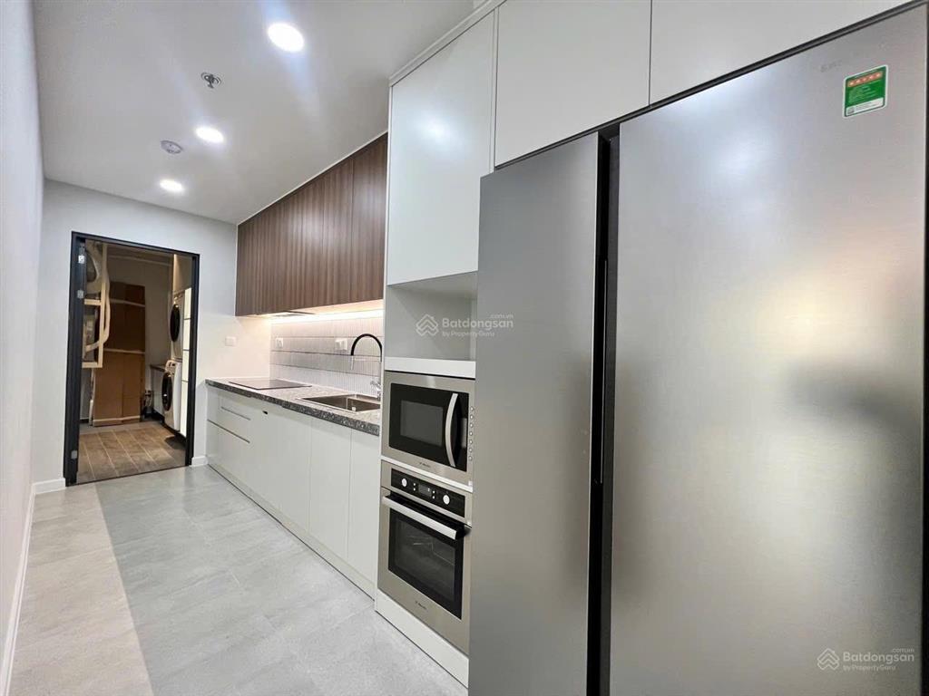 Suất nnn chuyển nhượng căn 2pn antonia  phú mỹ hưng giá chỉ 9 tỷ