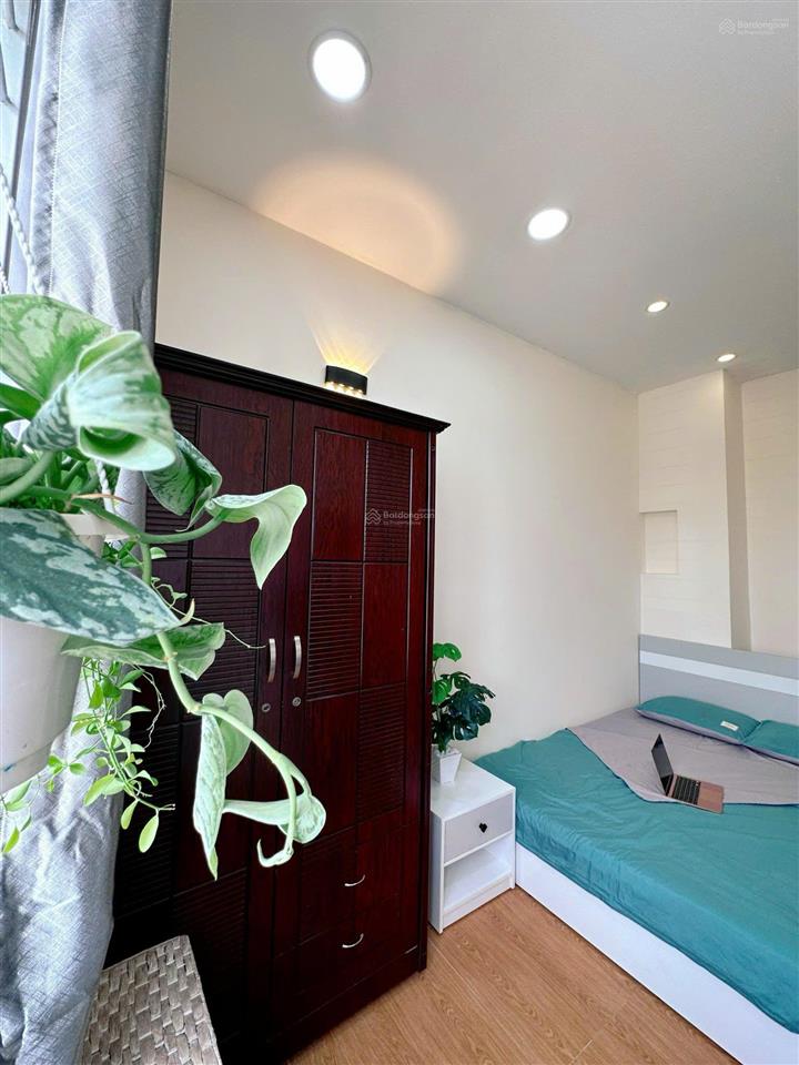 Nhà đẹp khu dân trí cao 5 phòng ở ngay giá 9,7 tỷ