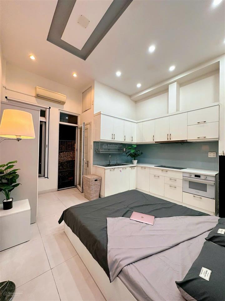 Nhà đẹp khu dân trí cao 5 phòng ở ngay giá 9,7 tỷ