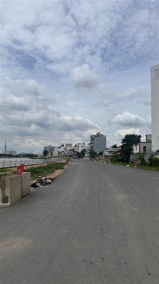 Bán gấp nhà hẻm dương quảng hàm view sông ngang 5,8m chỉ 9,7 tỷ