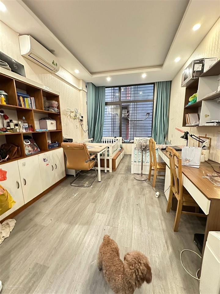 Mặt ngõ yên hoà thẳng tắp, 50m ra mặt phố, dân xây 11 phòng, ô chờ thang máy 61m2 giá 16,9 tỷ