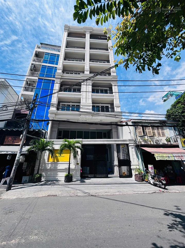 Hạ giá 8 tỷ góc 2 mặt tiền nơ trang long, bình thạnh  dt 10x18m  9 tầng  180tr/th  giá 32tỷ