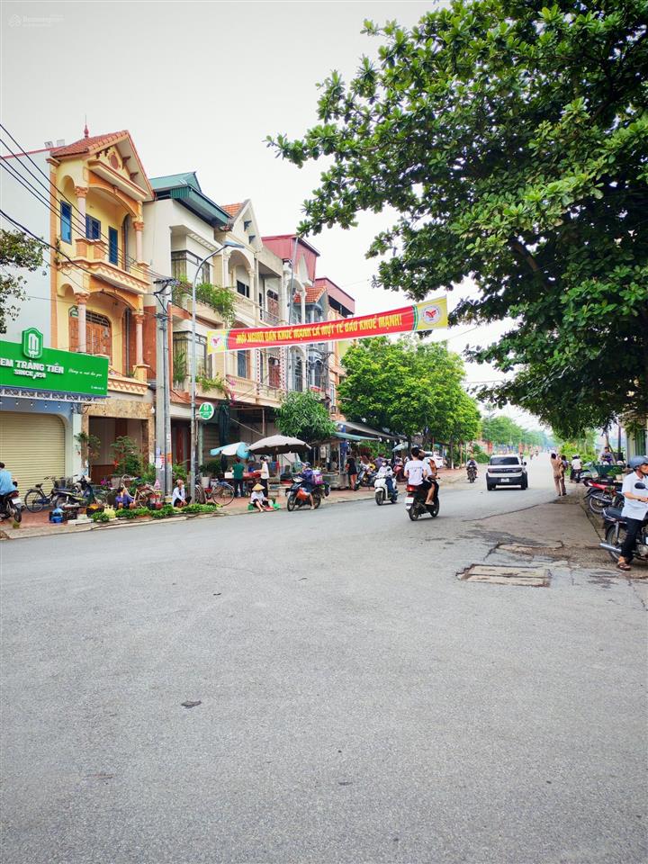 156m2 đất nghỉ dưỡng. không khí vô cùng trong lành mát mẻ