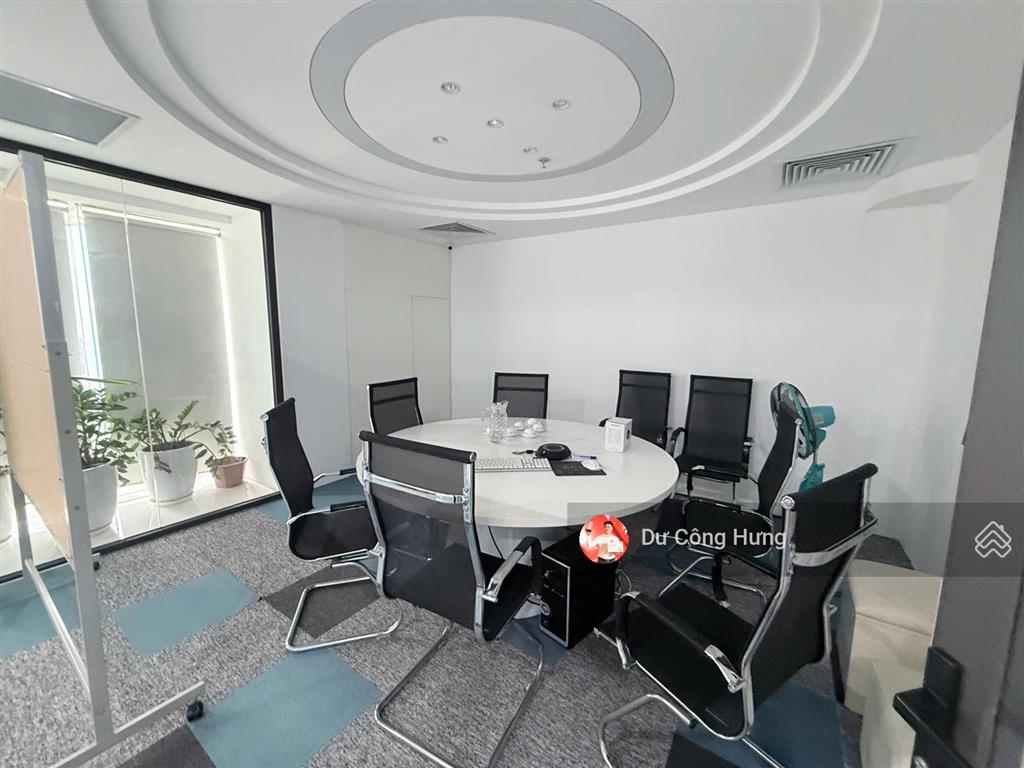 Bql cho thuê văn phòng sẵn nội thất tại n05 hoàng đạo thúy 700m2 có cắt từ 100m2 giá 330k/m2