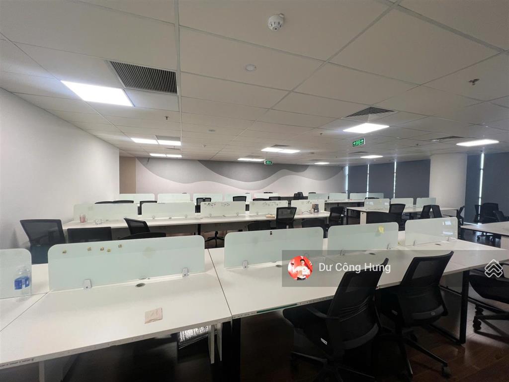 Cđt cho thuê văn phòng hạng a tòa hud tower lê văn lương 1.000m² có cắt sẵn nội thất, bàn giao ngay
