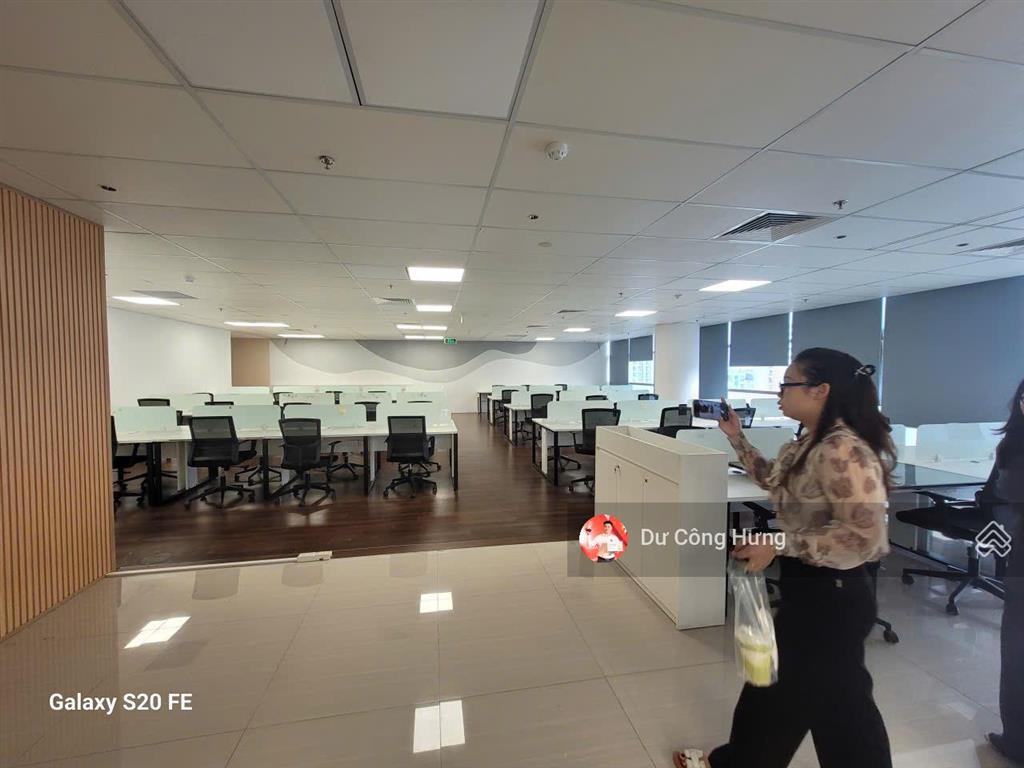 Cđt cho thuê văn phòng hạng a tòa hud tower lê văn lương 1.000m² có cắt sẵn nội thất, bàn giao ngay