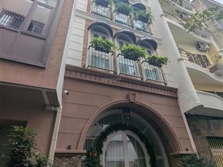 Bán nhà hẻm vip thủ khoa huân, p. bến thành, quận 1  dt 4.65m x 17.05m 3 lầu full nội thất  45 tỷ