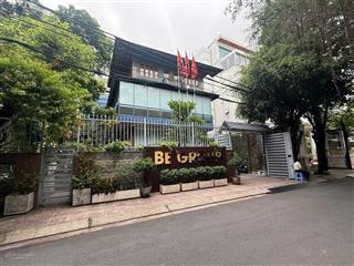 Tòa nhà 425m² đối diện công viên bình phú  hầm + 3 lầu  chỉ 131 triệu/m²