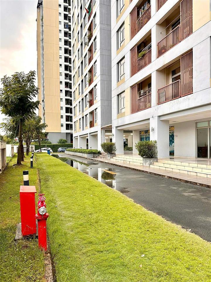 Bán căn shophouse ngay nguyễn duy trinh  phường bình trưng đông quận 2