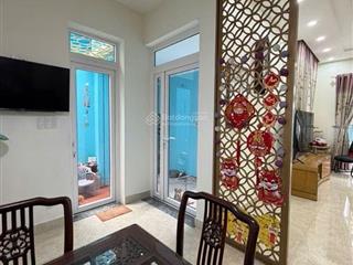 Nhà 6 x 16m xây 4 tầng đường chu văn an bán 12 tỷ