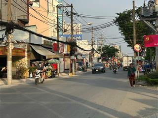 Bán nhà 10 x 8.5m  xây 3 tầng  cách nguyễn duy trinh 100m, giá 6.8 tỷ