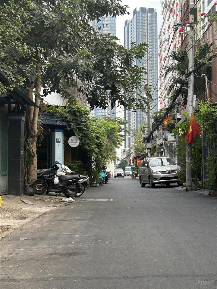 Bán nhà mặt tiền đường nguyễn ngọc phương