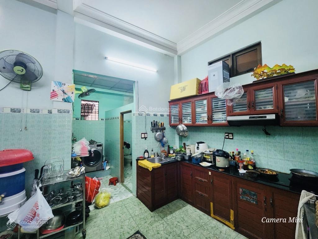 Bán nhà hẻm xe tải  đường bạch đằng phường 24 giá 11 tỷ