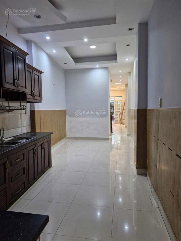 Nhà 4 x 19.3m  xây 4 tầng  mặt tiền nguyễn trung trực  bán 9.5 tỷ