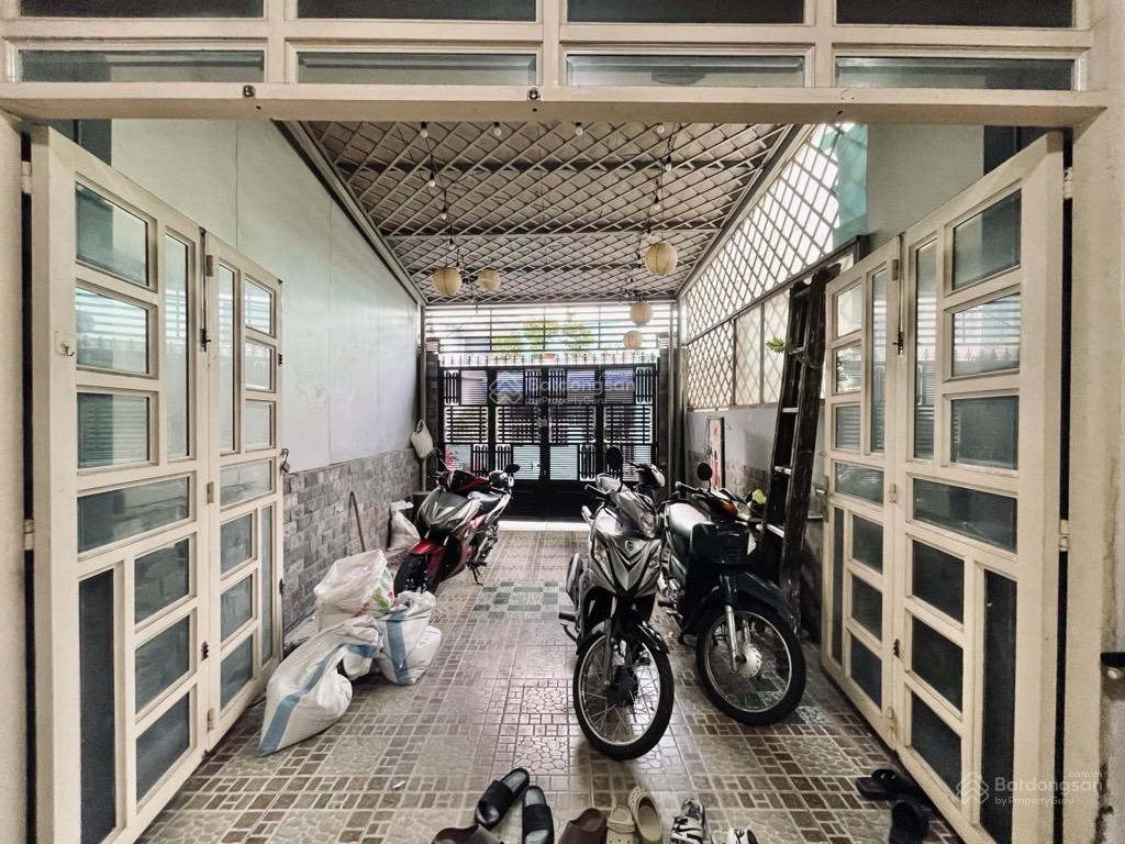 Nhà 4 x 19.3m  xây 4 tầng  mặt tiền nguyễn trung trực  bán 9.5 tỷ