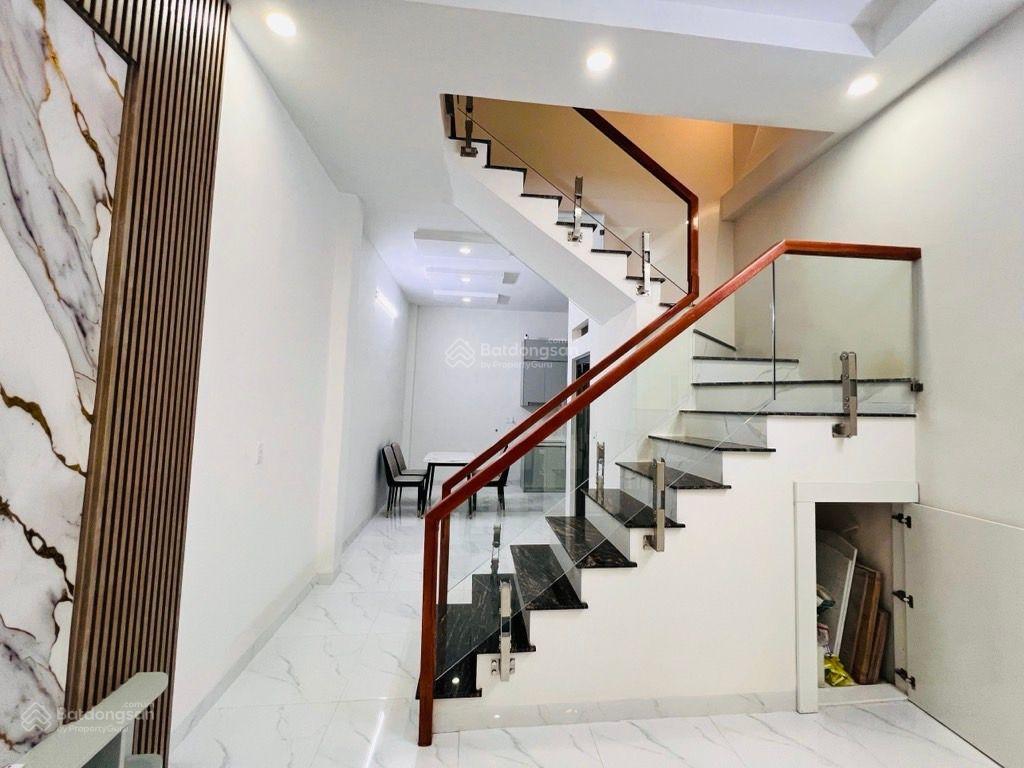 Bán nhà hẻm xe ba gác đường nguyễn cửu vân gía 5.8 tỷ