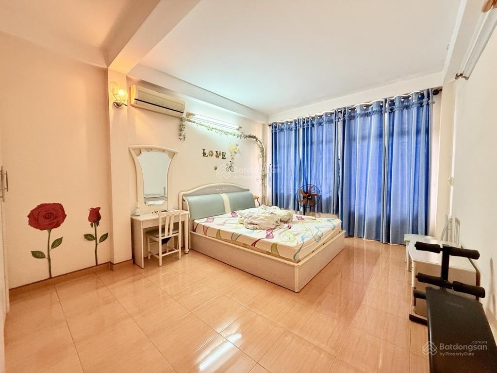 Bán nhà mặt tiền đường tăng bạt hổ phường 11 gía 16 tỷ